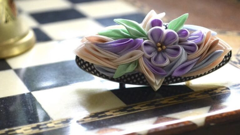 つまみ細工の小物たち｜つまみ細工｜すずまち